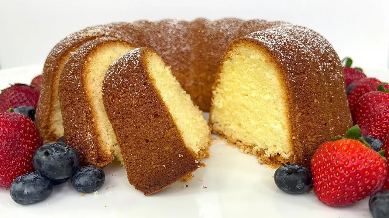 Figuring Out Exactly How Much Sour Cream to Make Cake Moist