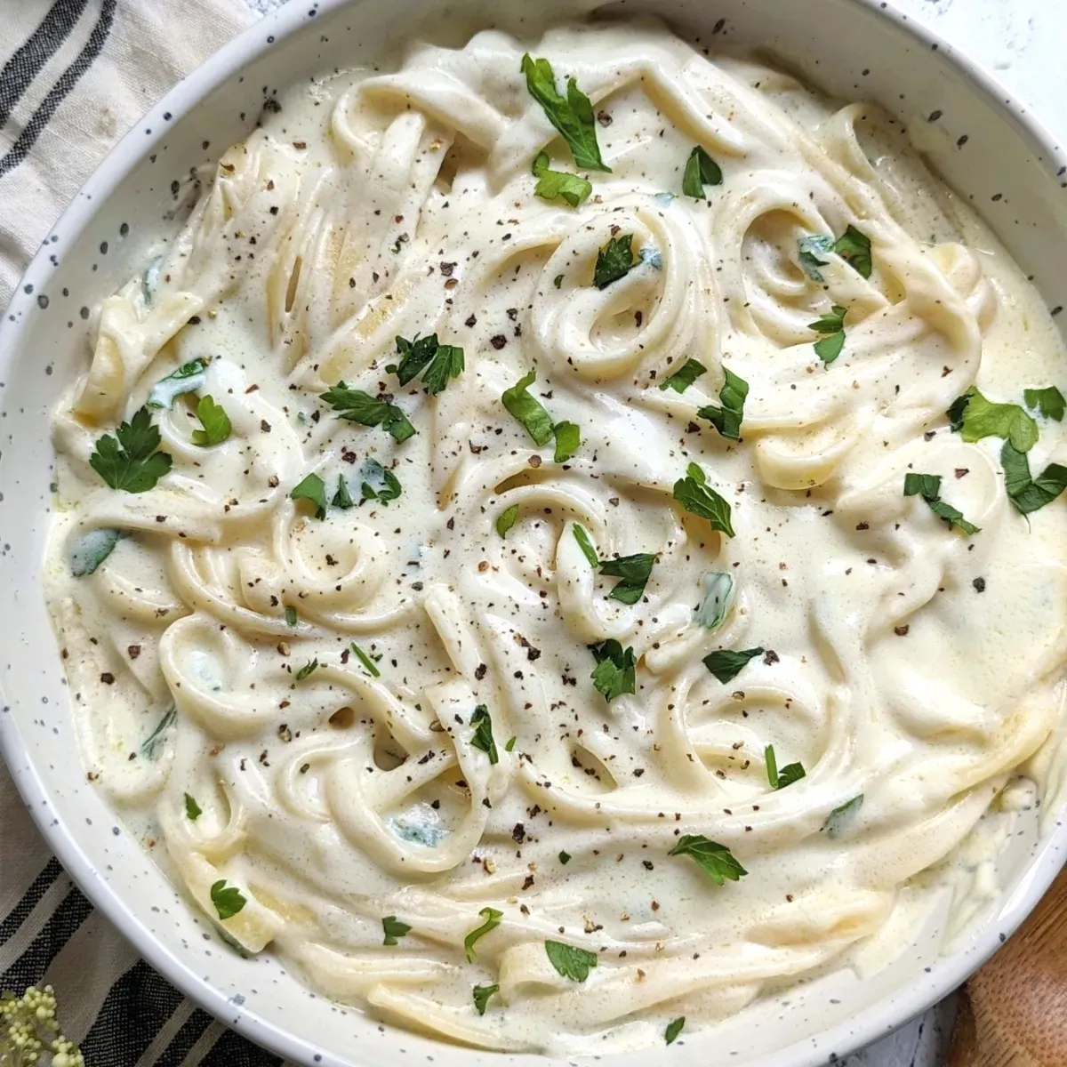 Best how to make alfredo sauce with sour cream recipe