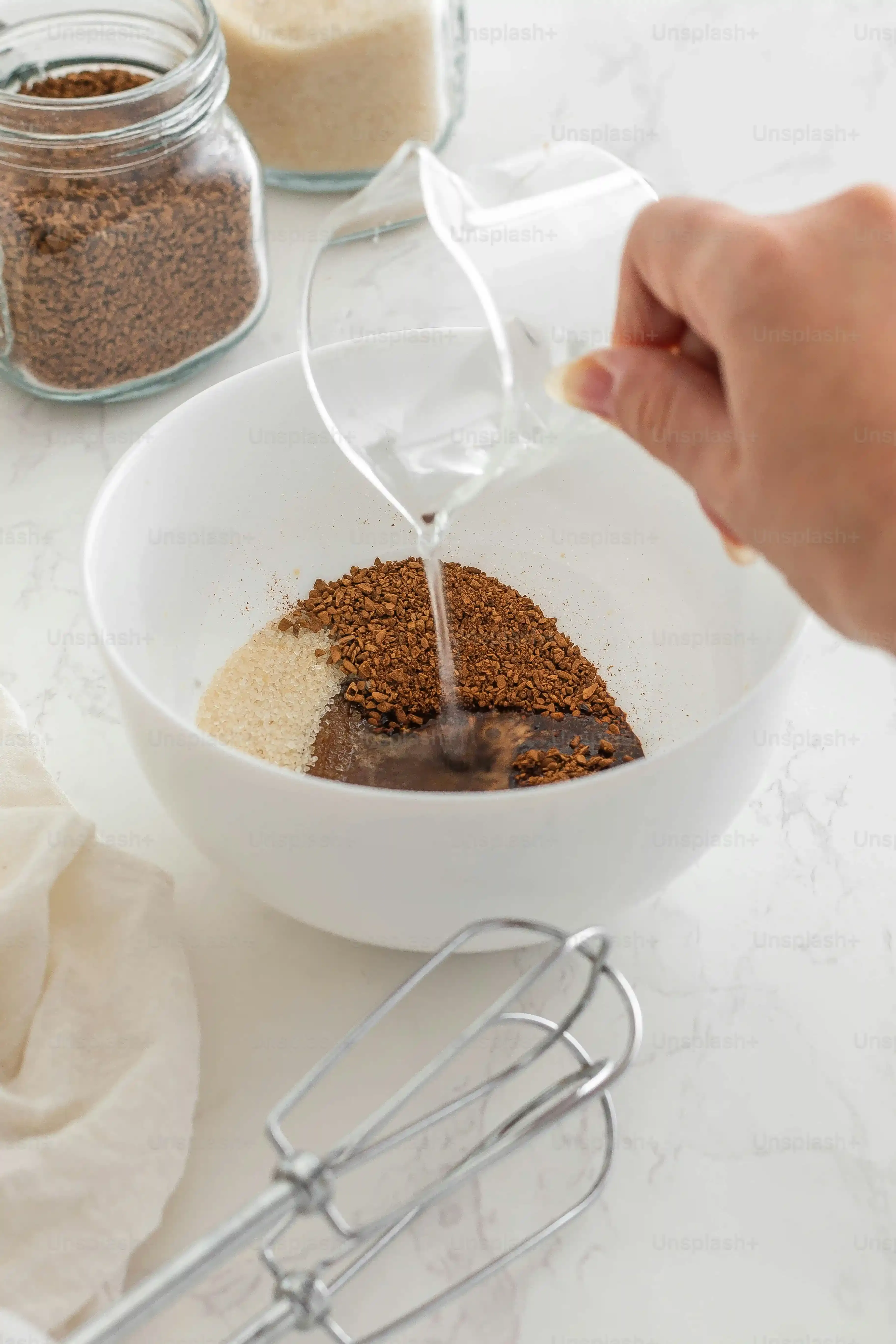 StepbyStep: Baking the Best Coffee Cake Recipe Without Sour Cream